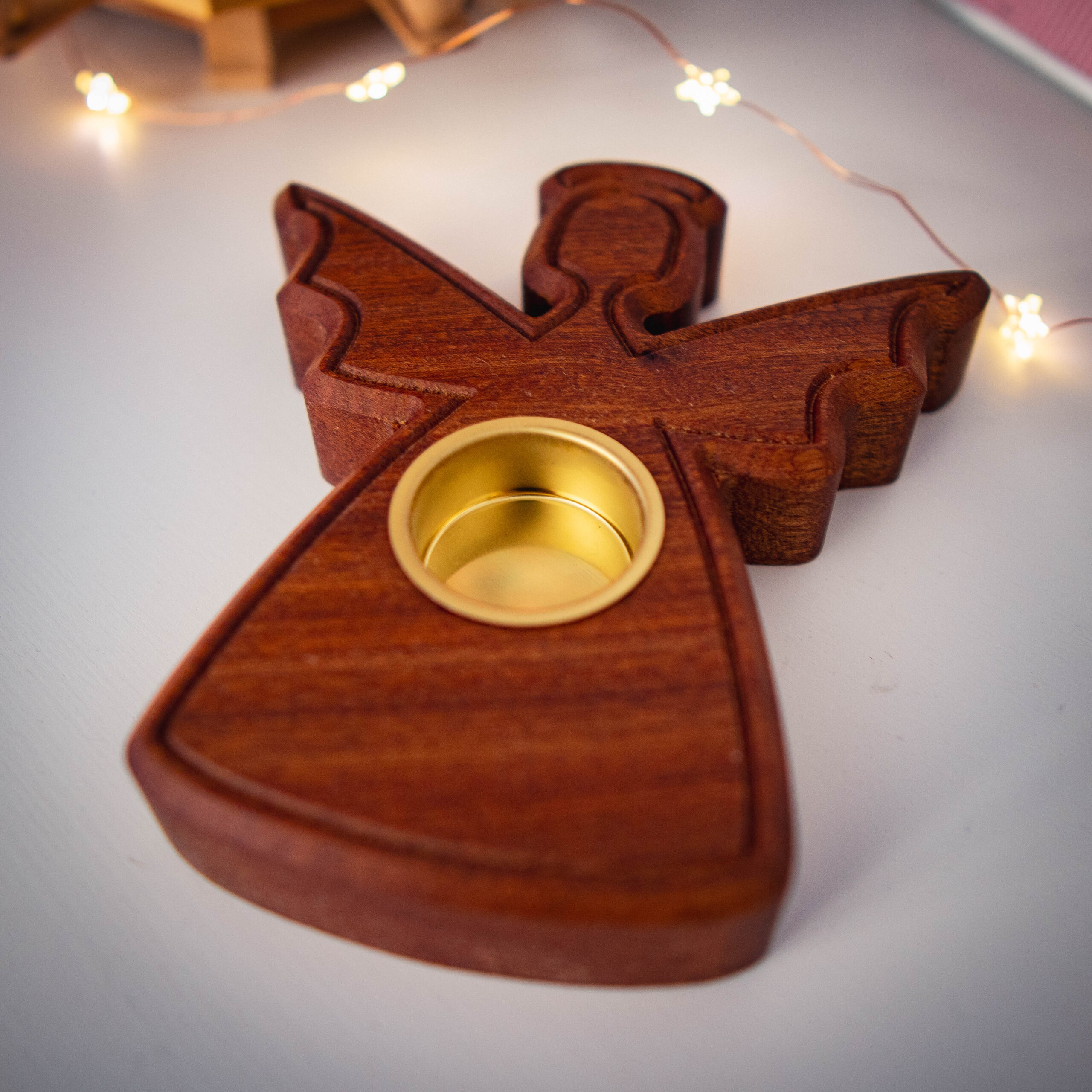 Teelichthalter Weihnachtsengel aus Sapeli Holz
