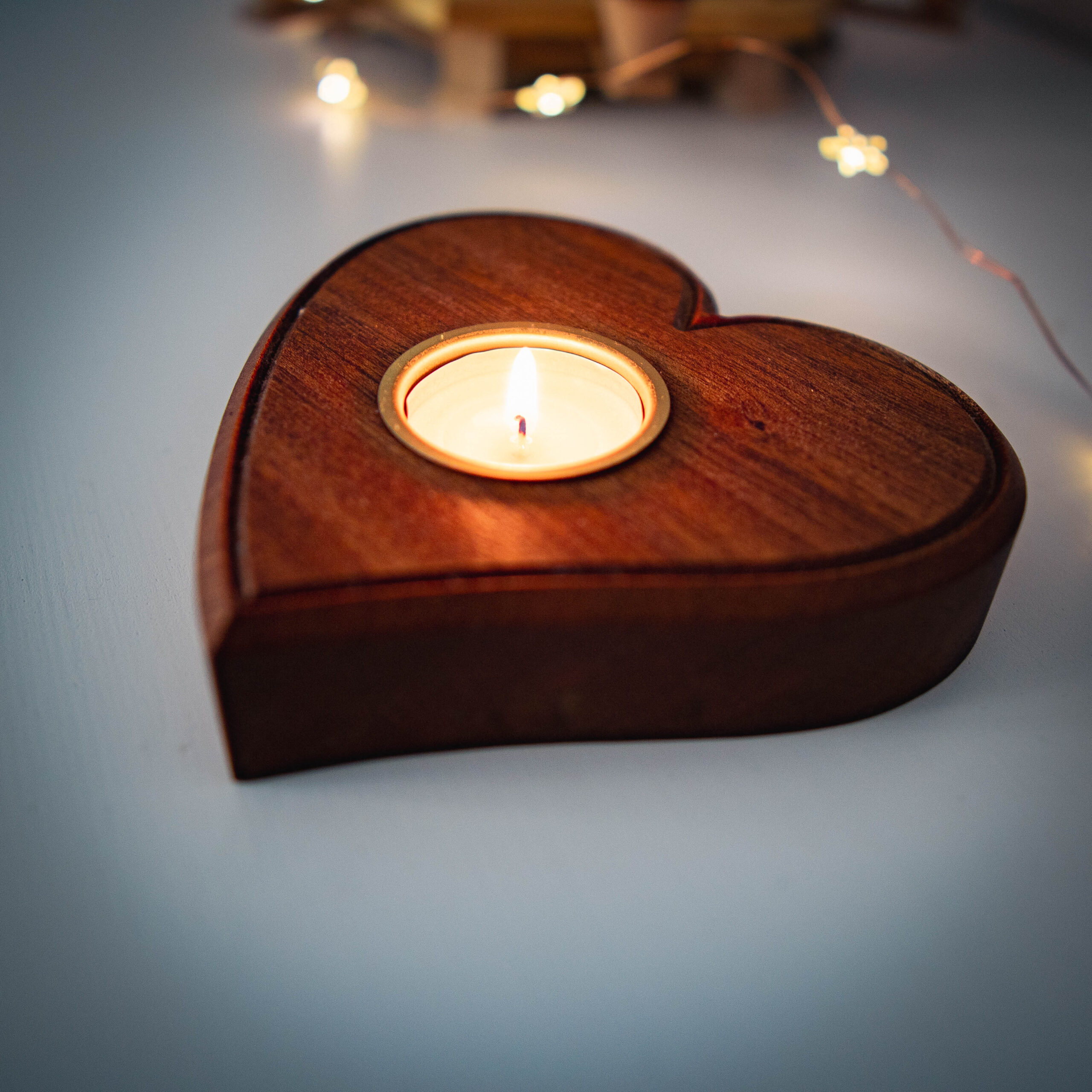 Teelichthalter Herz aus Sapeli Holz